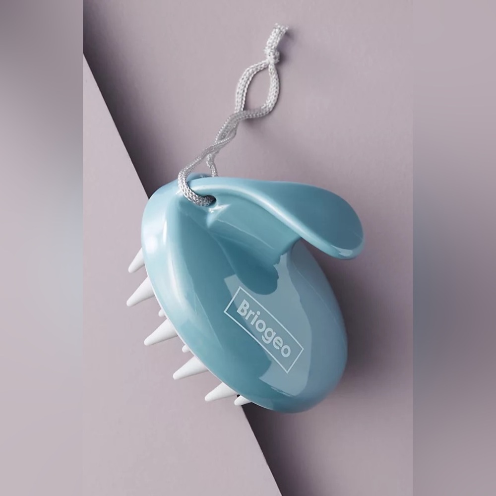 New Briogeo Scalp Revival Therapy Massager